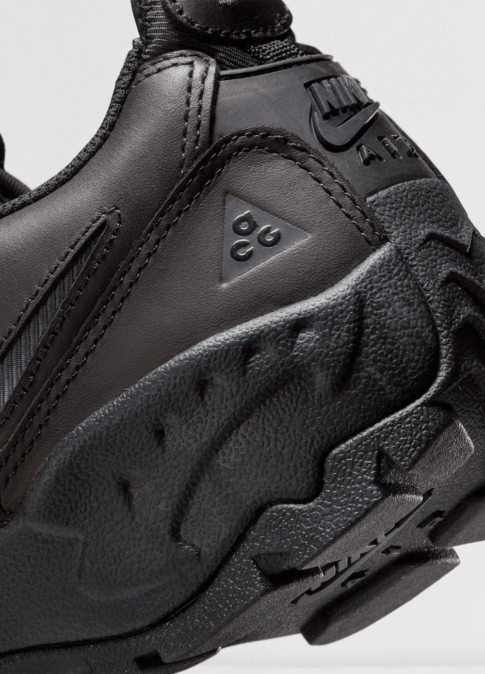 ACG Air Mada Sneakers