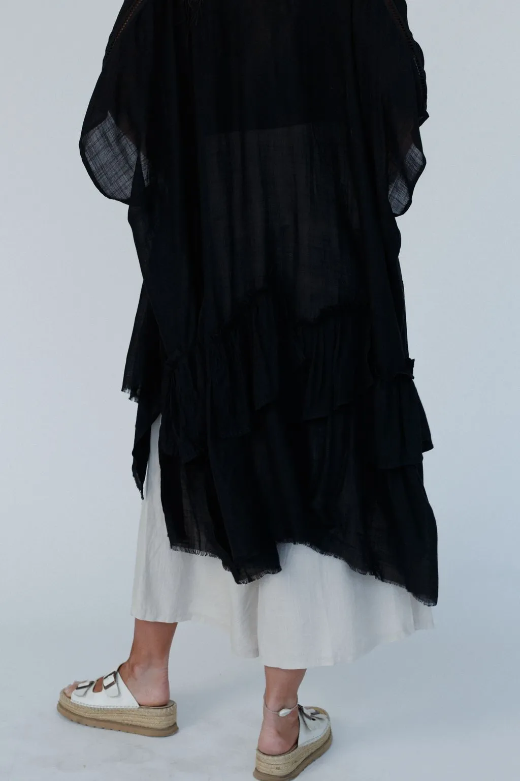 Gwen Ruffle Kimono - Black