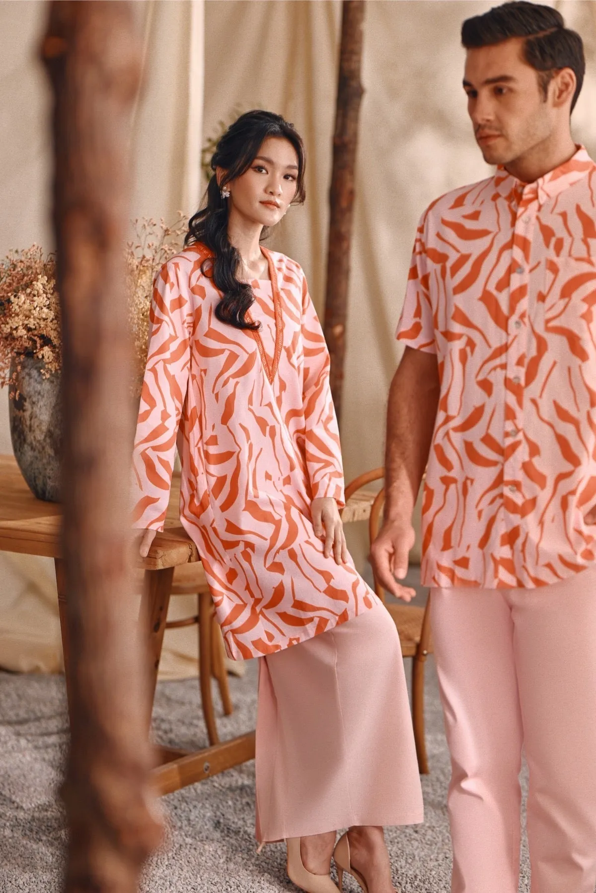 The Bayu Men Batik Shirt - Explore
