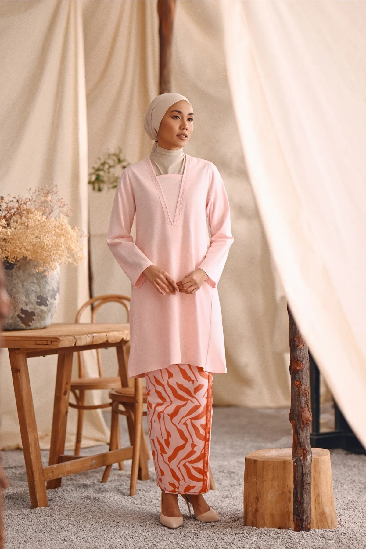 The Bayu Women Kurung Top - Pink
