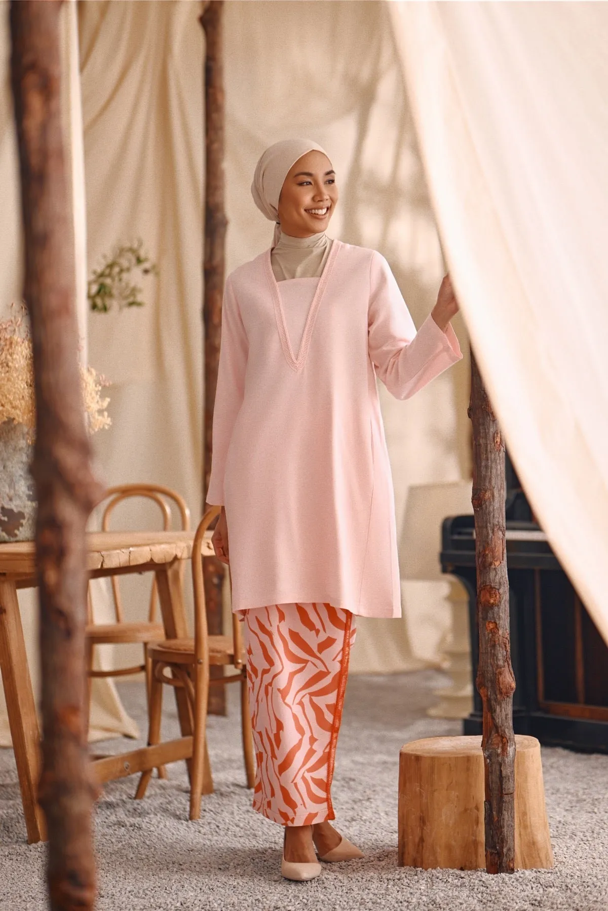 The Bayu Women Kurung Top - Pink