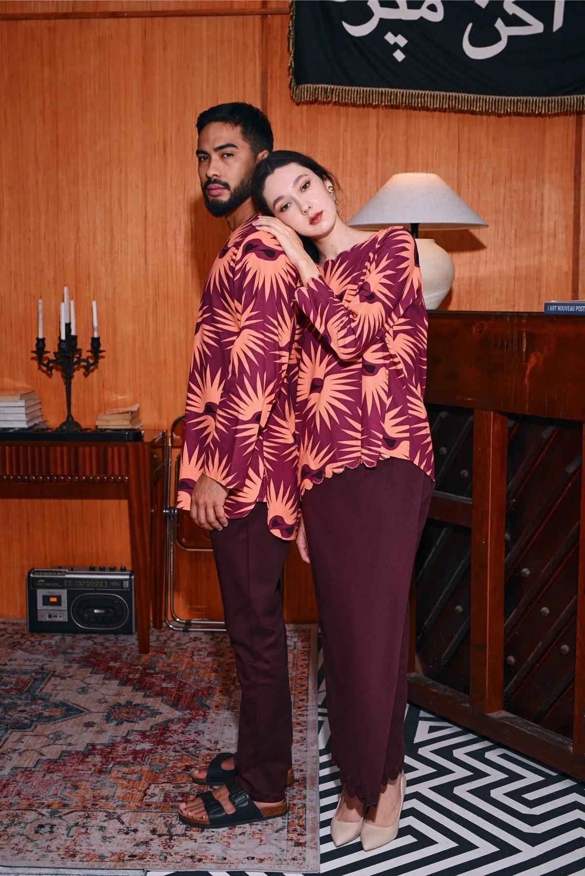 The Congkak Women Scallop Blouse - Edge