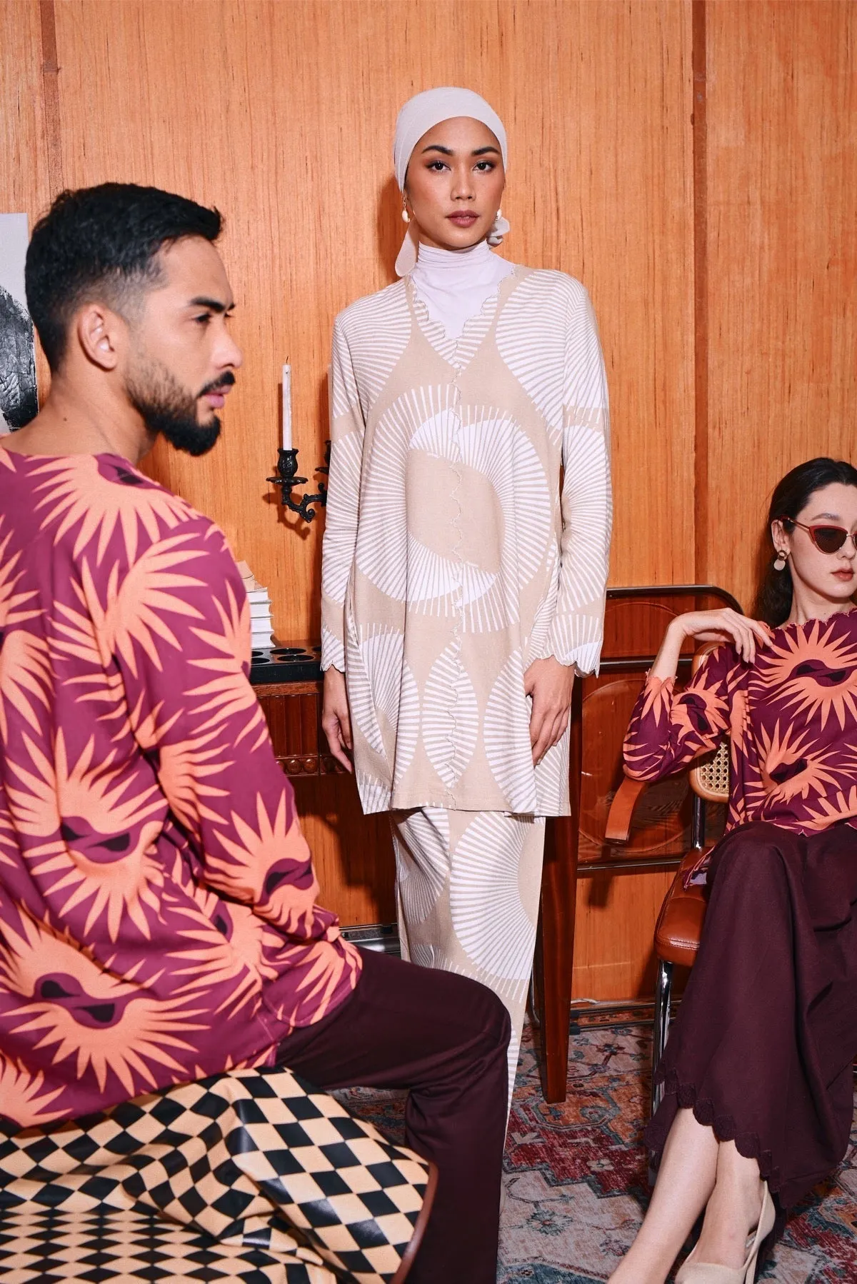 The Congkak Women Scallop Blouse - Edge