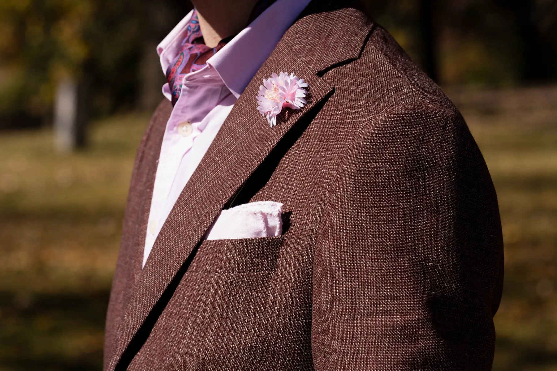 White X-Stitch Edge Pale Pink Linen Pocket Square
